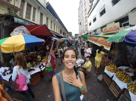 Paseando por Yangon